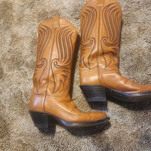 Vintage Tony Lama Brown Western Heeled Boots Size 7